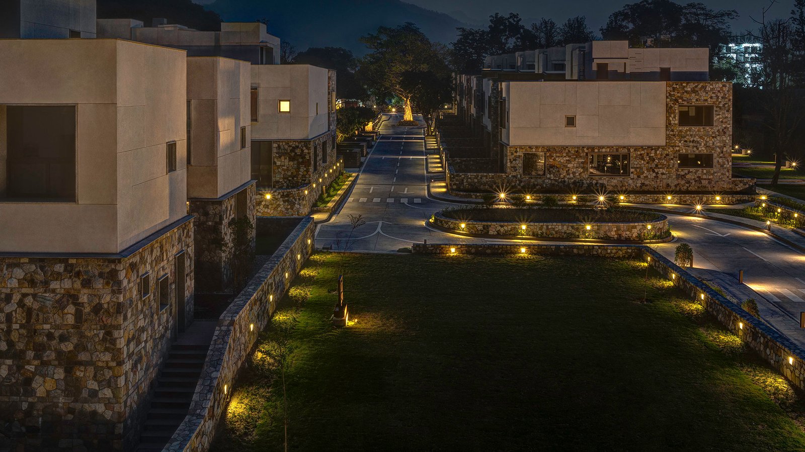 Max estate sector 36a